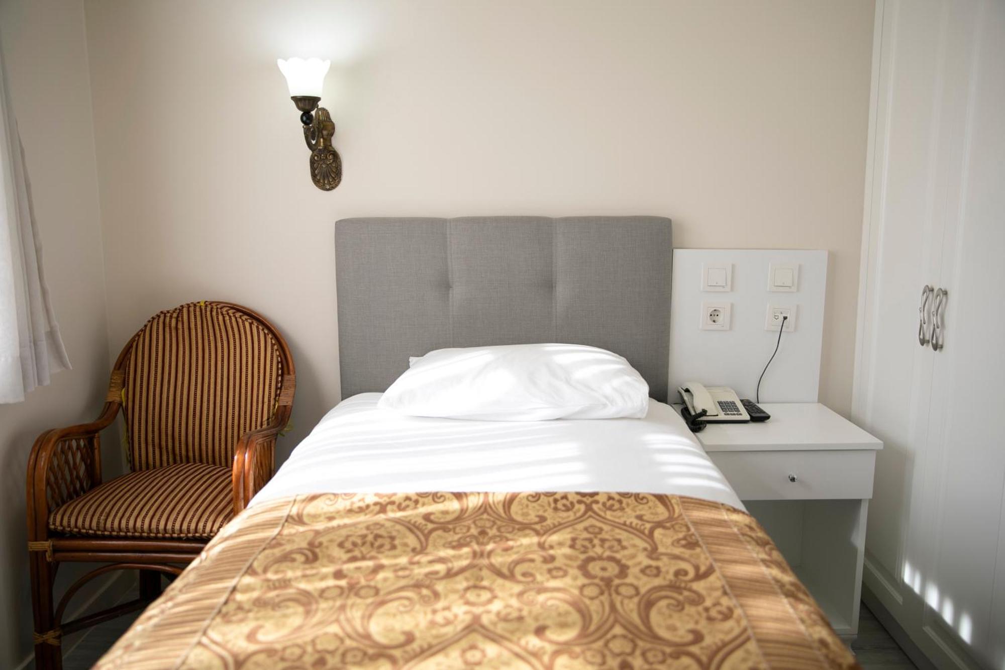 Hali Hotel — Photos 1